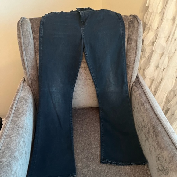 Frame Denim Dark Wash Jeans - Picture 1 of 4